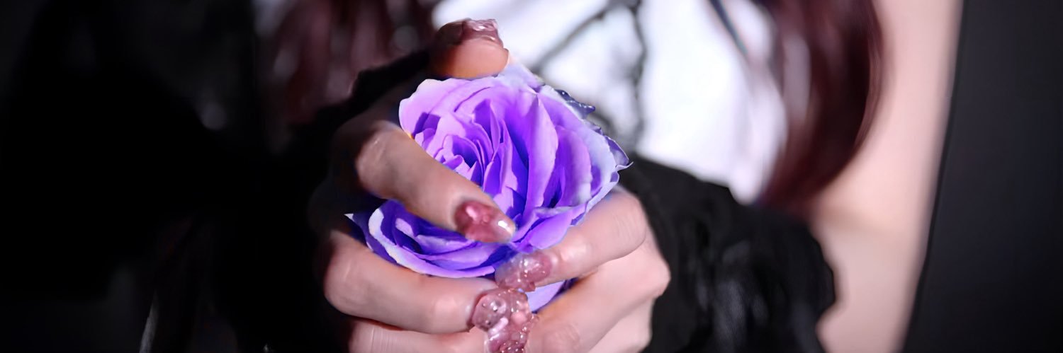 きょん︎❤︎𖦊 banner