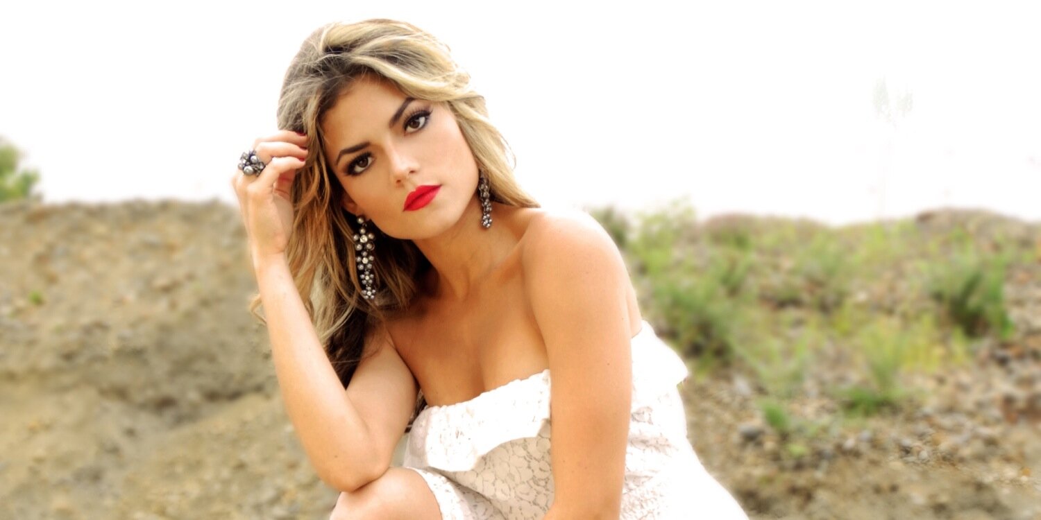 MeliiAcunaa's profile banner image
