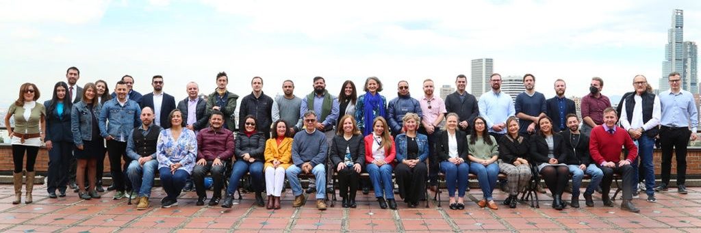 idiomas_uec's profile banner image