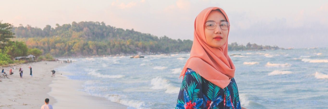 viracarolinee's profile banner image