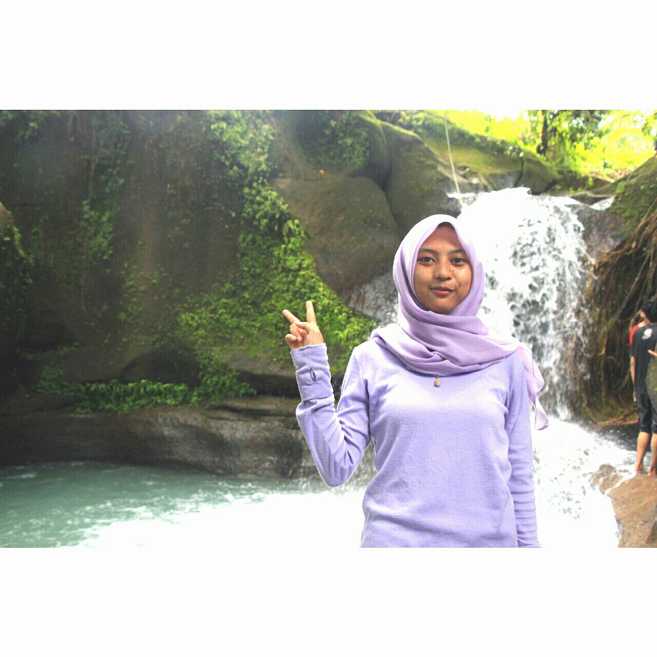 vitasari_'s profile banner image