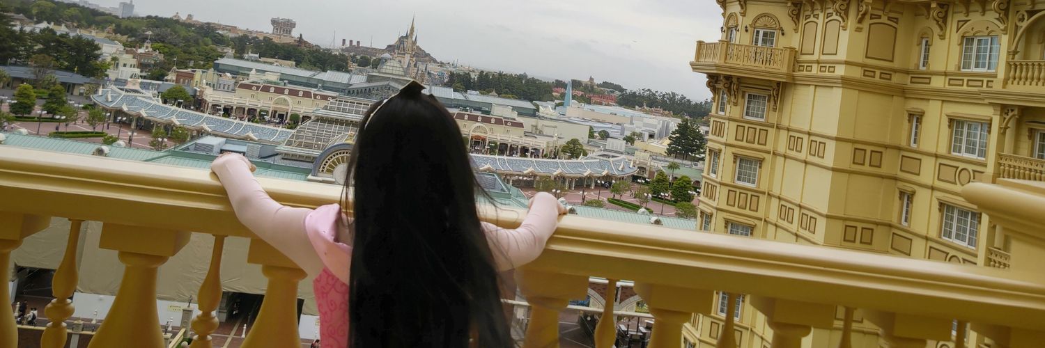 JunaTiamo's profile banner image