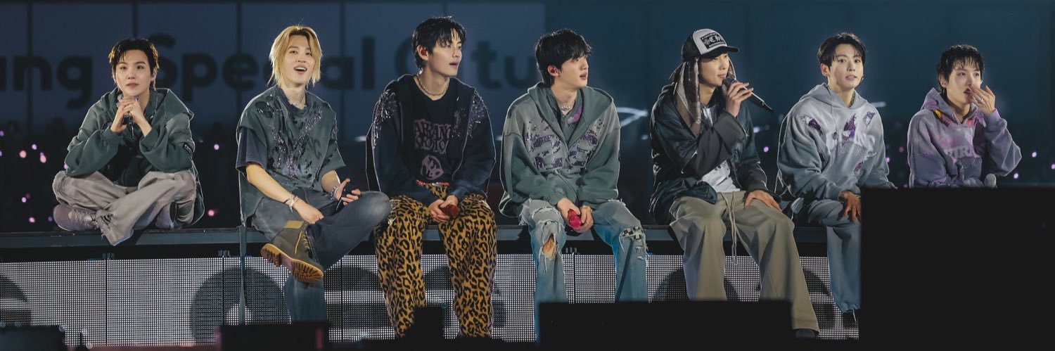 𝔸𝕃𝔹𝔸 is seeing BTS ∥∥ 알바 ∥∥ ⟭⟬⁷ ✨ banner