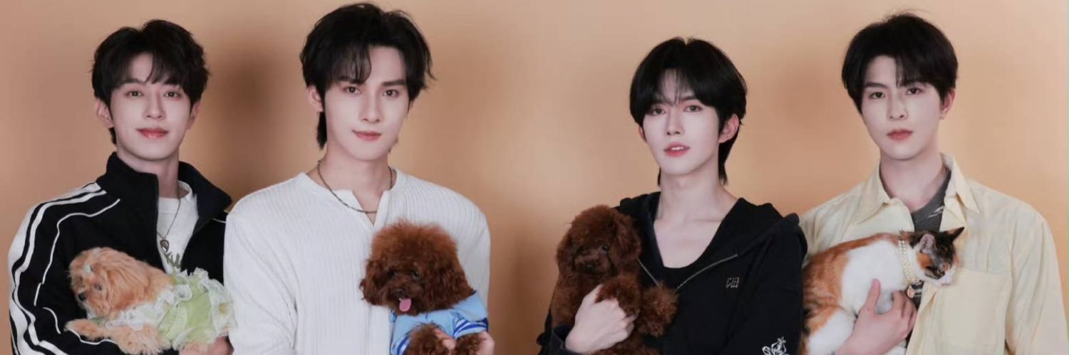 พลูโต 2005 🌑🌘 banner