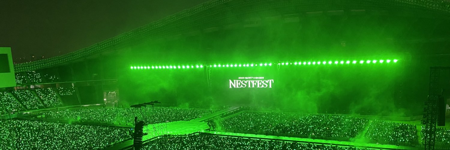 moomoo1aa's profile banner image