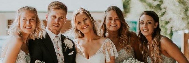 hollieainger's profile banner image