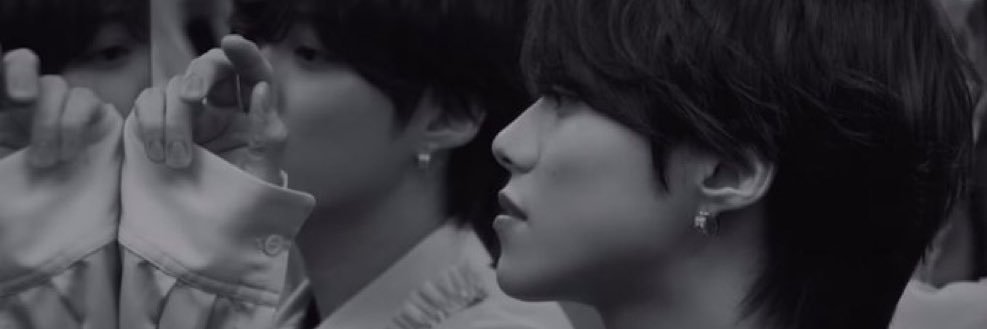 y__ell's profile banner image