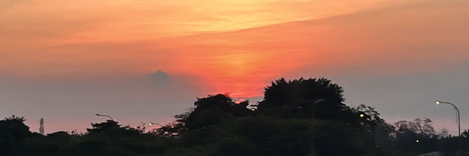 reenyy_01's profile banner image