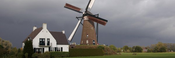 dyonisius64 Profile Banner