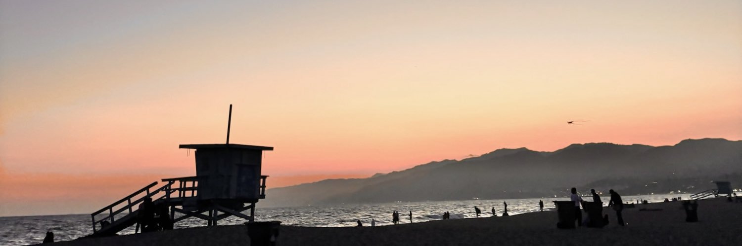 zeusnoopy7's profile banner image