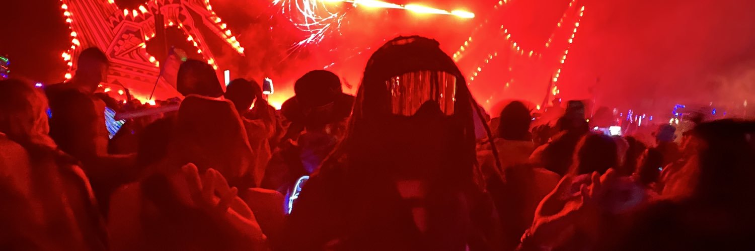 ChillinnCam's profile banner image