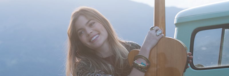 luisa_brooke's profile banner image