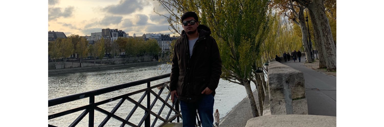 wmonroyc's profile banner image