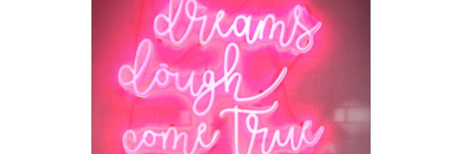 zestyyzoee's profile banner image