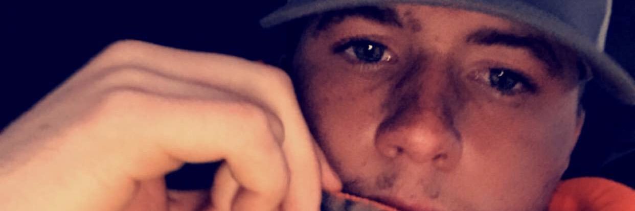 Rilley_10's profile banner image