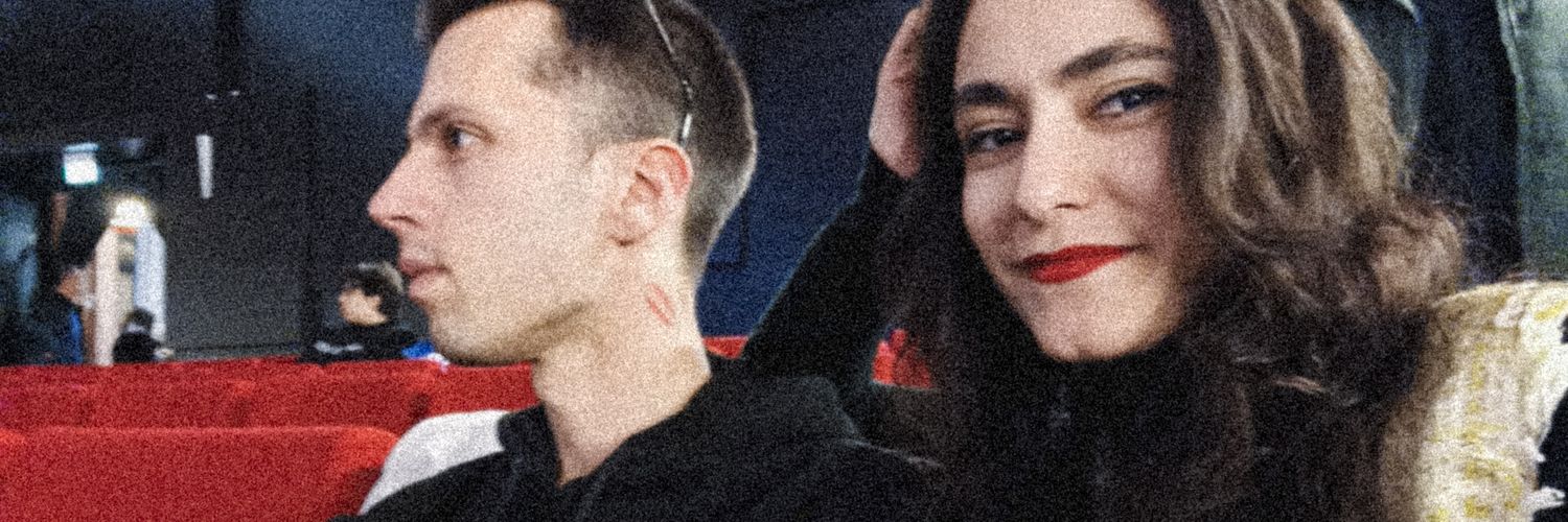 Ozlem2107's profile banner image