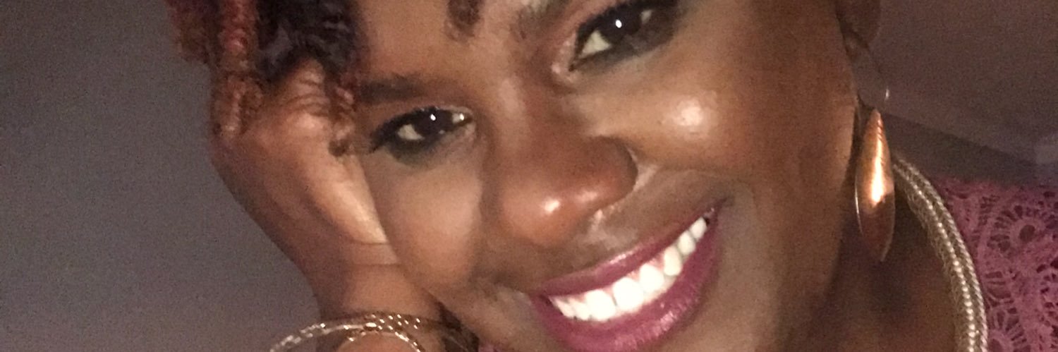 Ninilavette's profile banner image