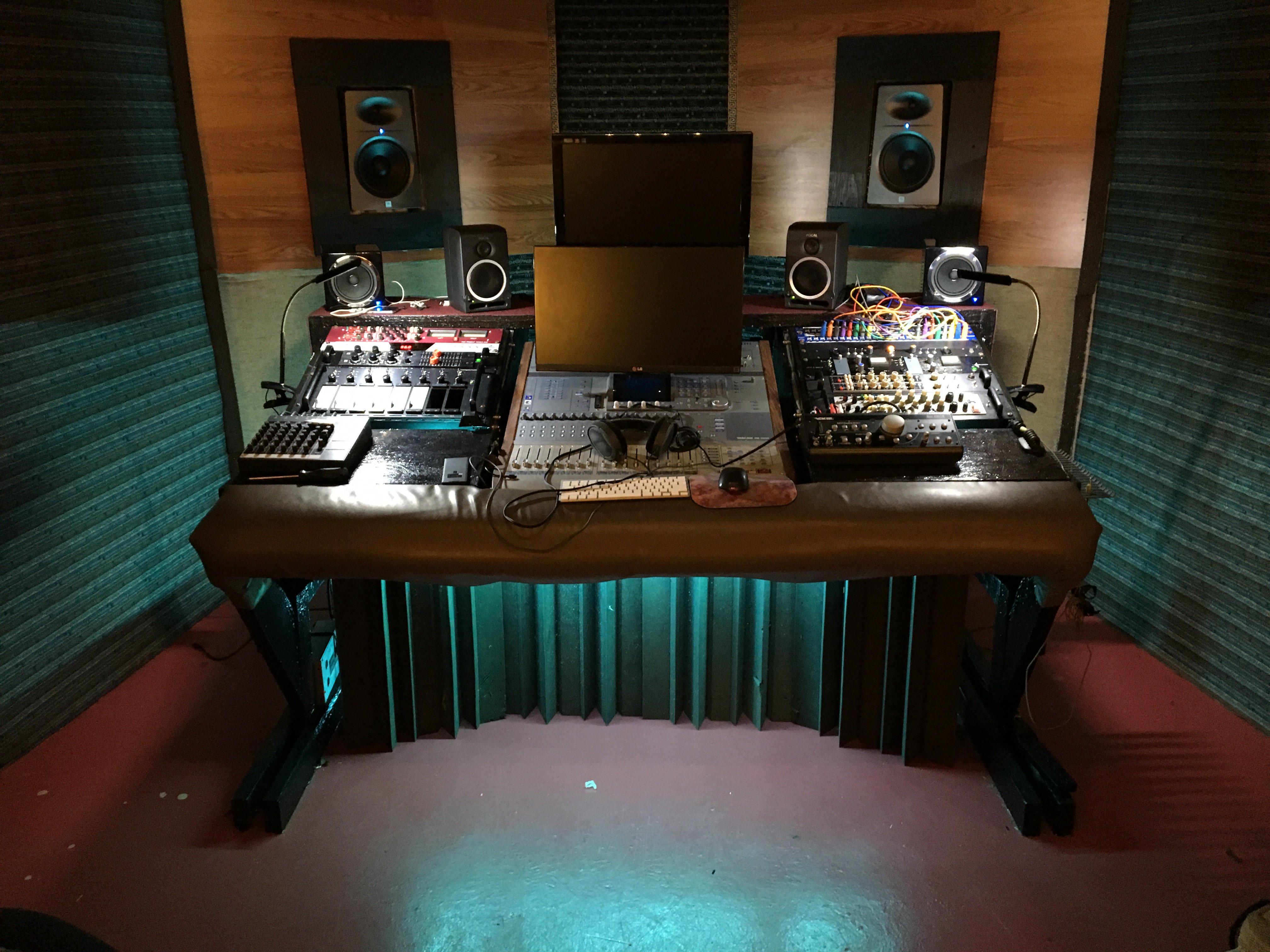 blueclaystudios's profile banner image