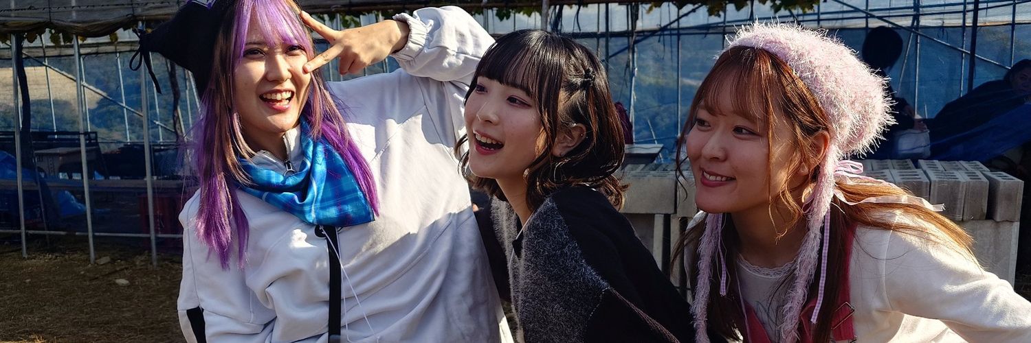 catsyanon's profile banner image