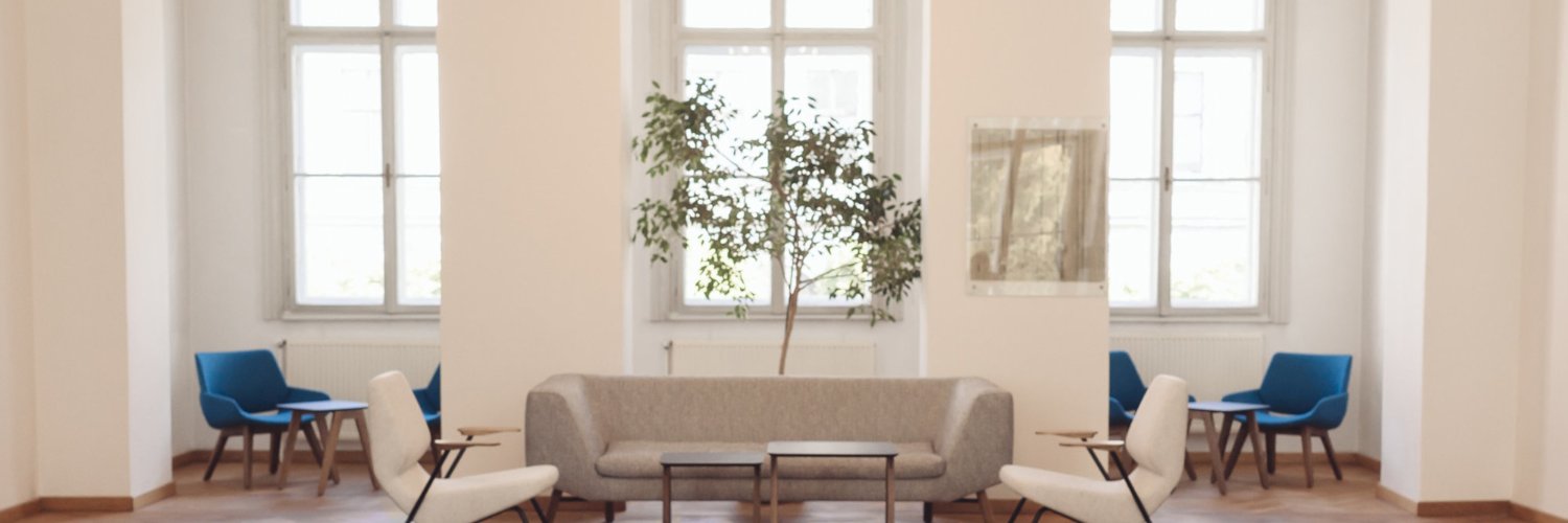 IHS_Vienna's profile banner image