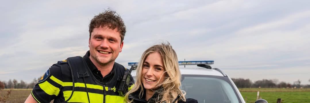 No Context Politie 👮‍♂️ 👮 🚔 banner