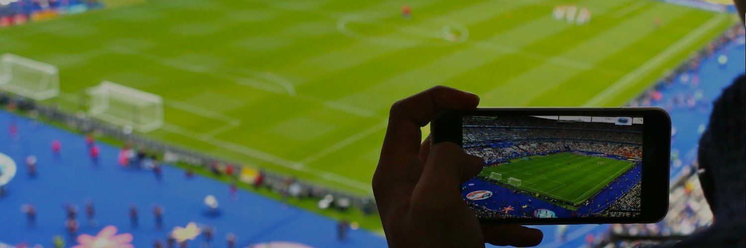 Au_Stade's profile banner image