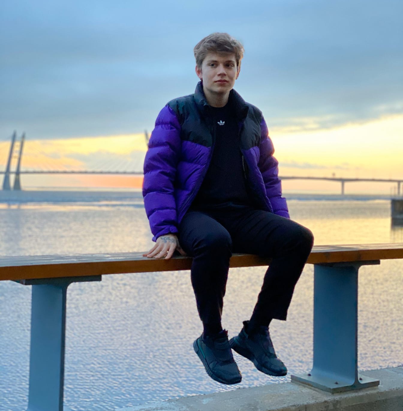 pickyasmin1's profile banner image
