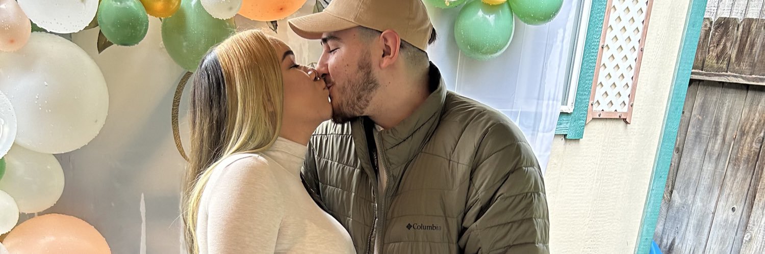 xo_flexasaurus's profile banner image