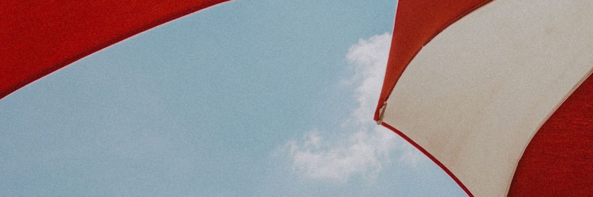 ayseglrcn's profile banner image