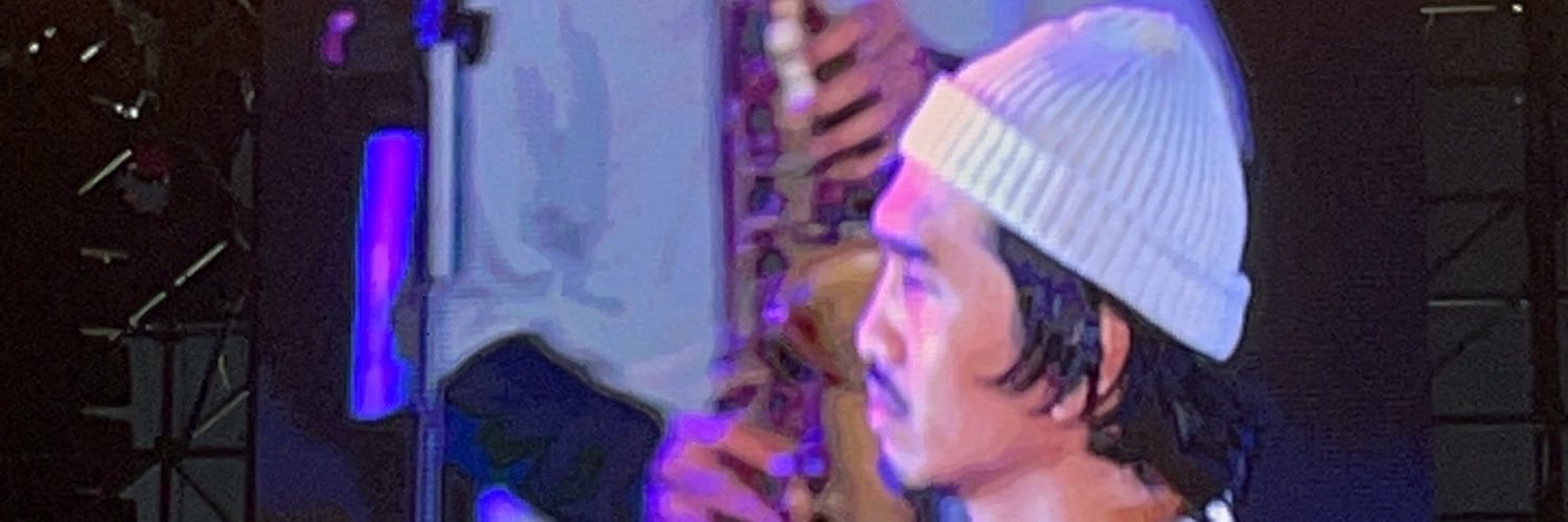 widililiani's profile banner image