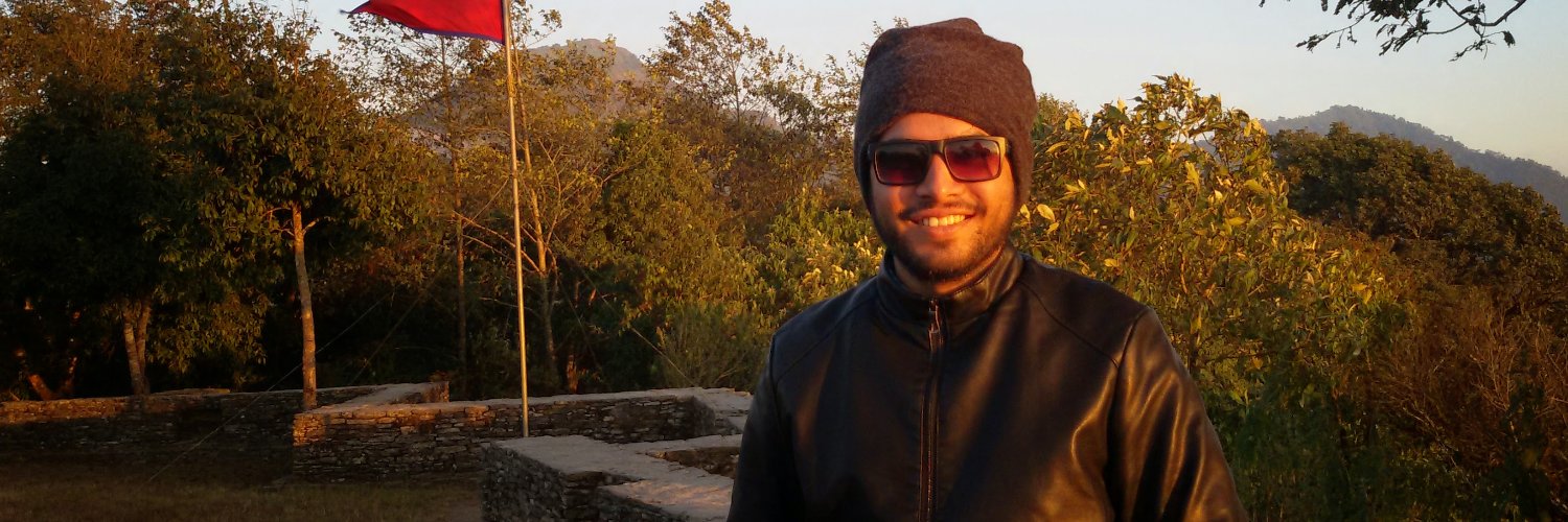 dbsdiwas's profile banner image