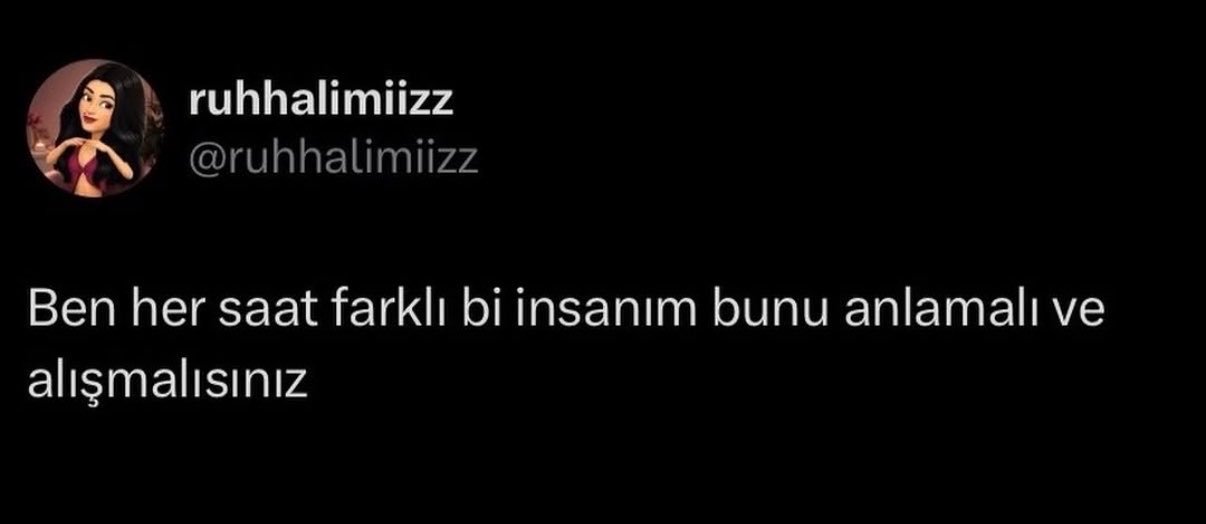 aylinozdill's profile banner image