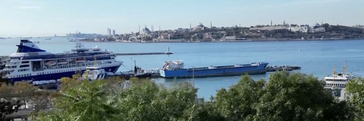 karlikcafe's profile banner image