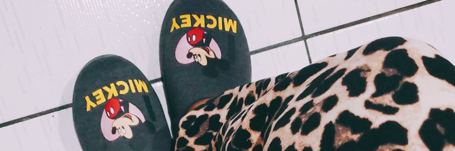 itsvll's profile banner image