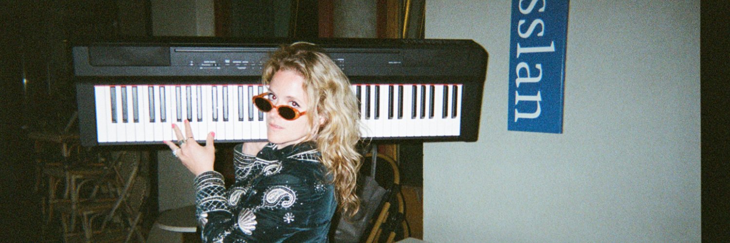 LexiBergMusic's profile banner image