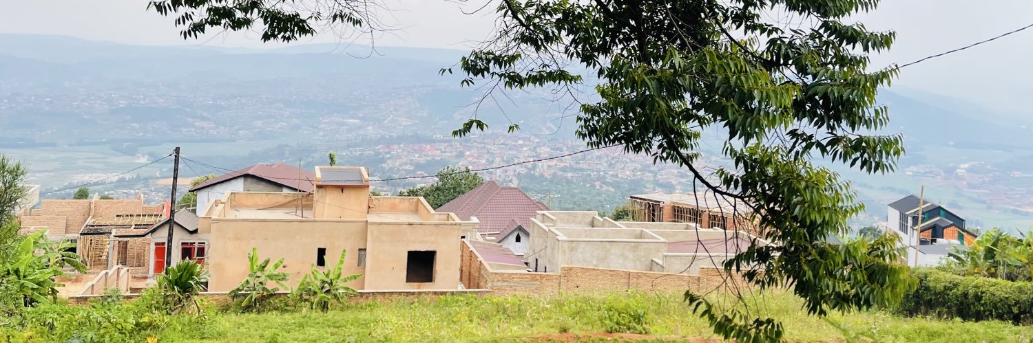 Akumuntu Athanase🦁 banner