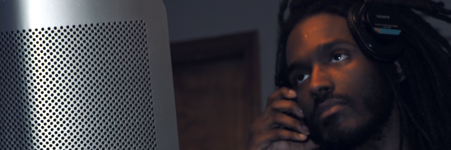 ____ivo's profile banner image
