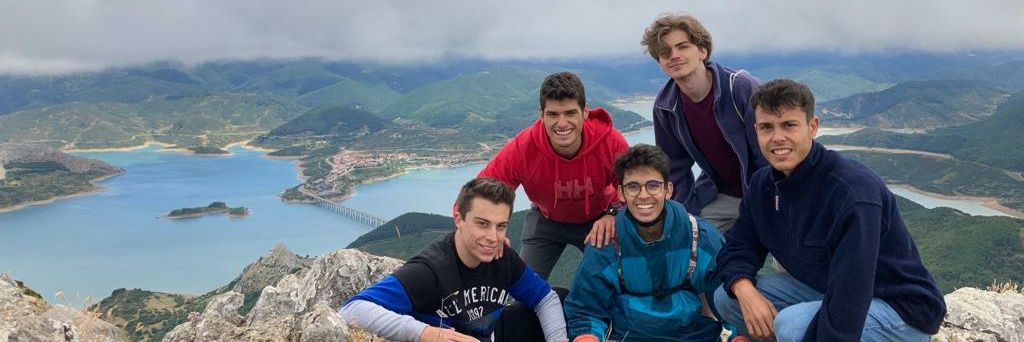 JVinaX's profile banner image