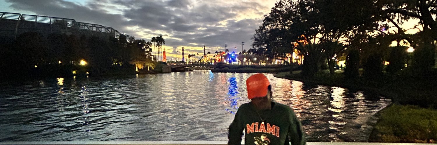 wellukaa's profile banner image