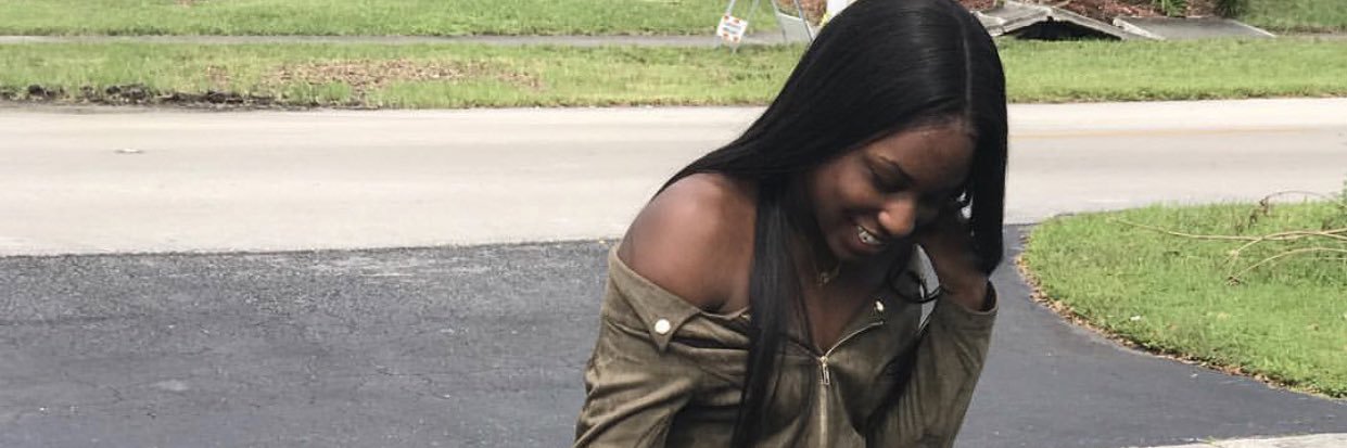 alluringkayy's profile banner image