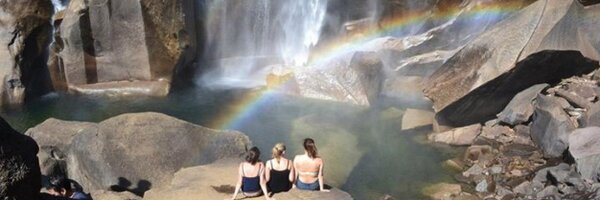 Carolan_Laura Profile Banner