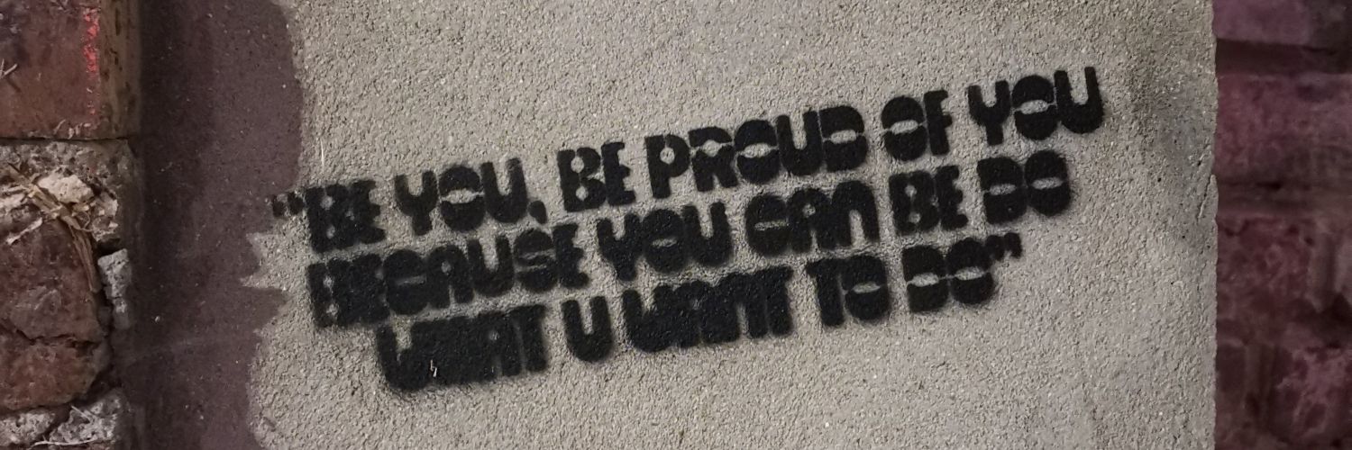 JulieBnfcio's profile banner image