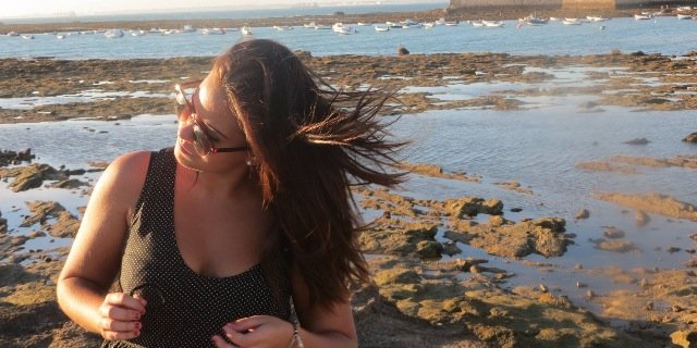 TaniaIq's profile banner image