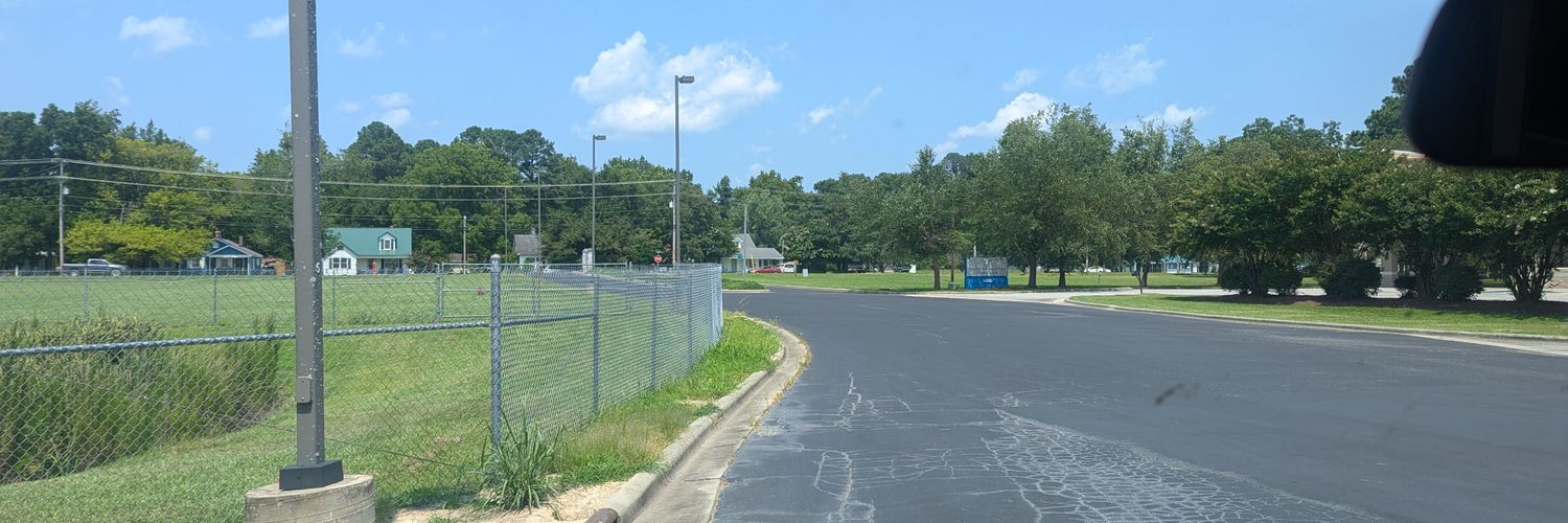 wFarrellThomas's profile banner image