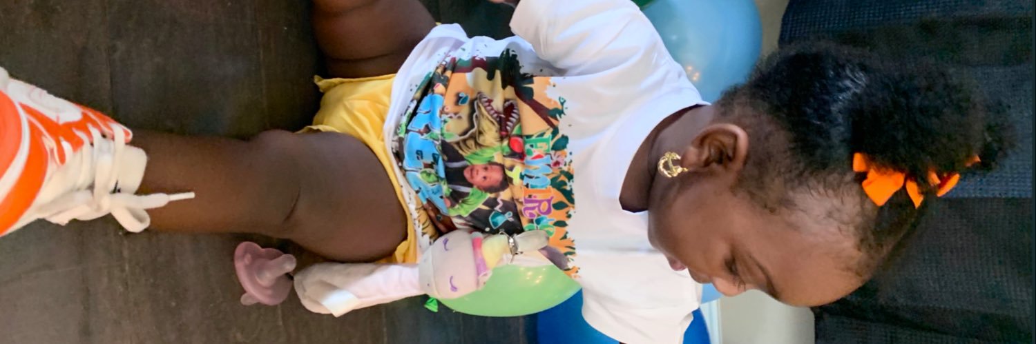 YVNNEM's profile banner image