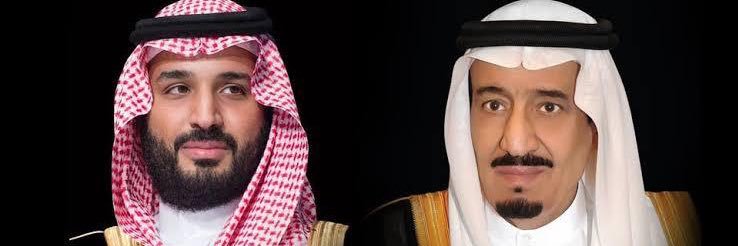 saqrh's profile banner image