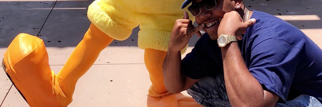👨🏽‍🦼 banner