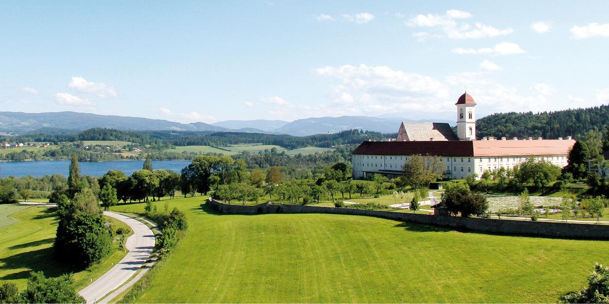StiftStGeorgen1's profile banner image