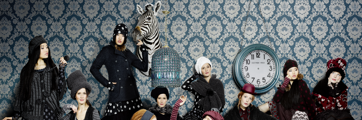 HOOKEDONWALLS banner