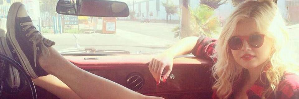 anna_mulvoy's profile banner image